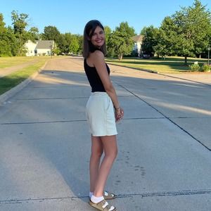 Meet your Posher, Kaitlyn